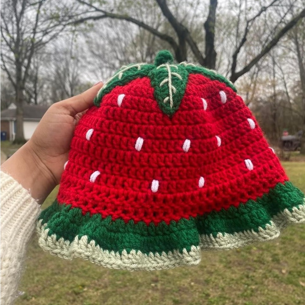 CROCHET Handmade Strawberry Bucket Hat
